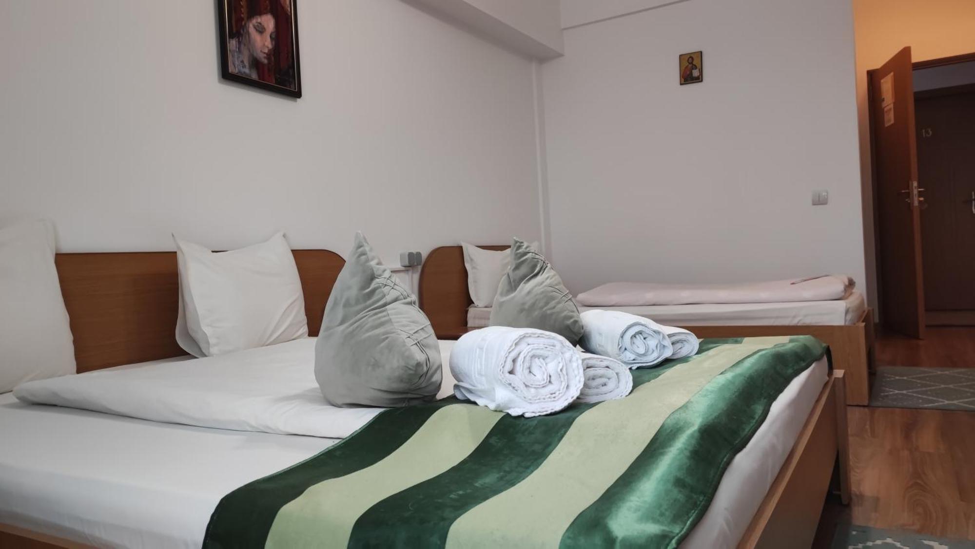 Motel Prislop Haţeg Екстериор снимка