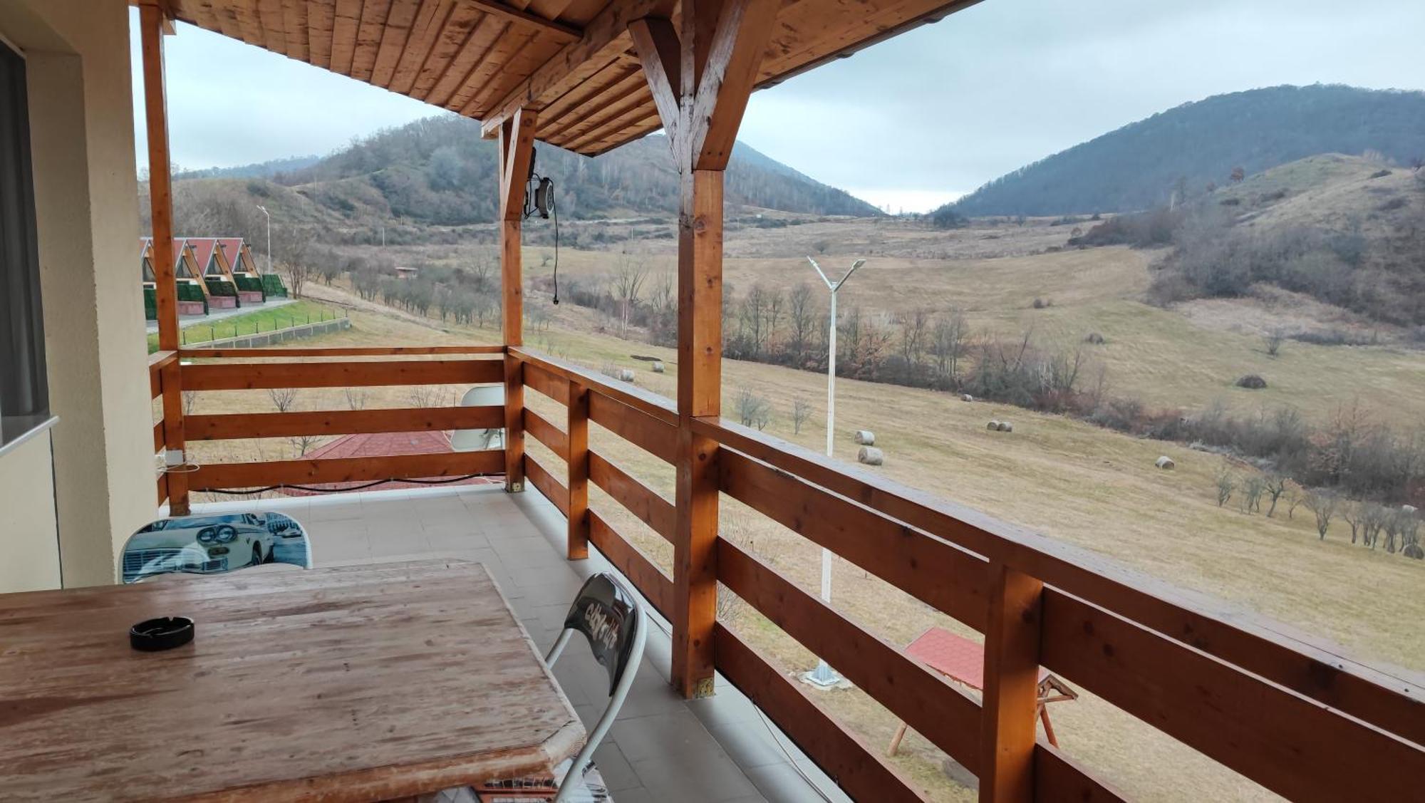 Motel Prislop Haţeg Екстериор снимка