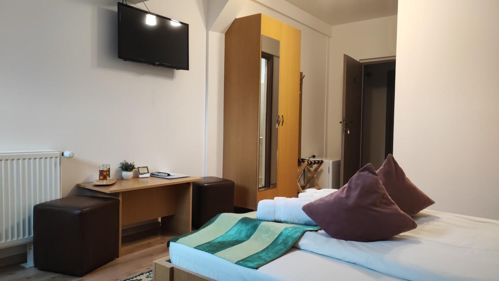 Motel Prislop Haţeg Екстериор снимка